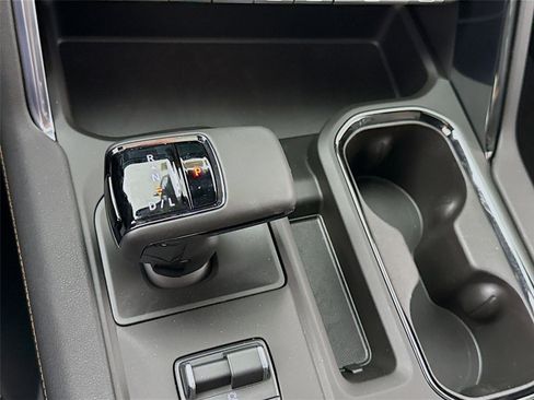 New 2026 GMC Sierra 1500 AT4 w/ AT4 Premium Package AWD/4WD image 11