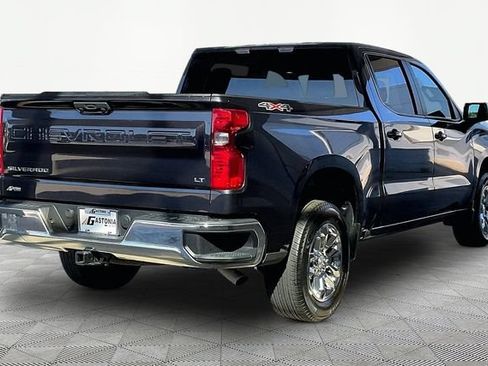 Used 2023 Chevrolet Silverado 1500 LT AWD/4WD image 5