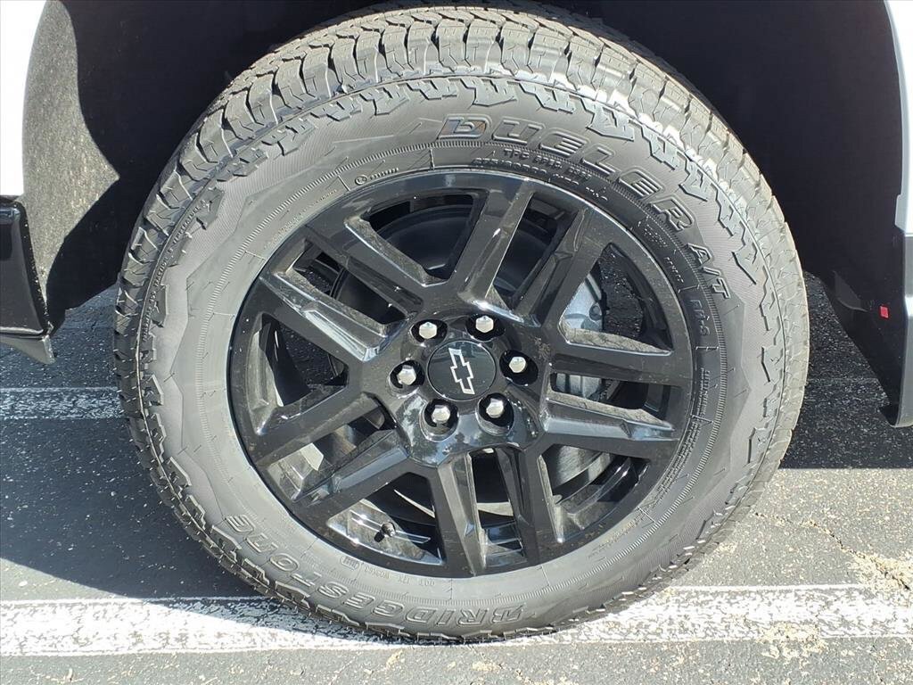 New 2026 Chevrolet Silverado 1500 LT Trail Boss w/ Safety Package AWD/4WD image 11