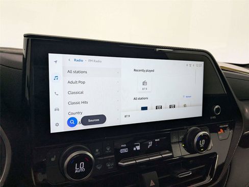New 2026 Toyota Highlander XSE AWD/4WD image 17