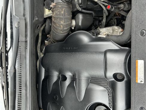 Used 2008 Kia Sedona LX image 15