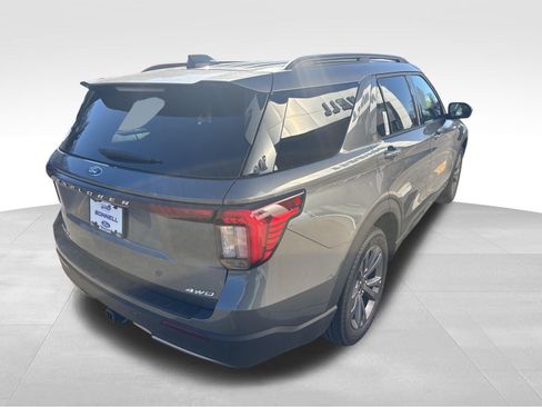 New 2026 Ford Explorer Active w/ Active Comfort Package AWD/4WD image 6