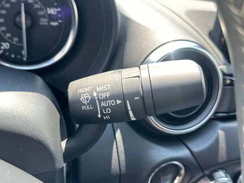 Used 2023 MAZDA MX-5 Miata Grand Touring image 17
