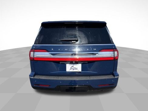 Used 2019 Lincoln Navigator Reserve image 8