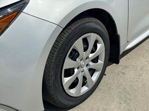 Certified 2026 Toyota Corolla LE FWD image 9
