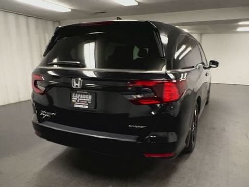 Used 2024 Honda Odyssey Sport image 8