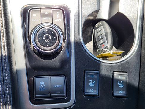 Used 2019 Nissan Maxima 3.5 SV w/ Floor Mat Group FWD image 22