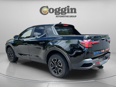 Used 2023 Hyundai Santa Cruz SEL image 3