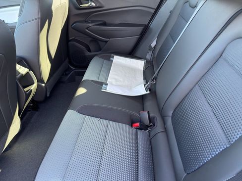 New 2026 Chevrolet Trax LT w/ Driver Confidence Package image 25