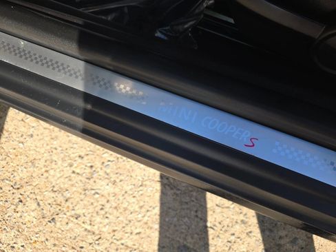 Used 2013 MINI Cooper S FWD image 25