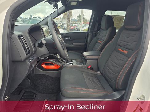 Used 2025 Nissan Frontier PRO-4X w/ Pro Convenience Package image 23