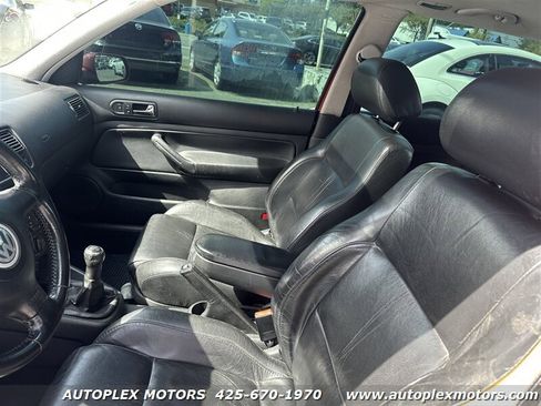 Used 2005 Volkswagen GTI 1.8T FWD image 17
