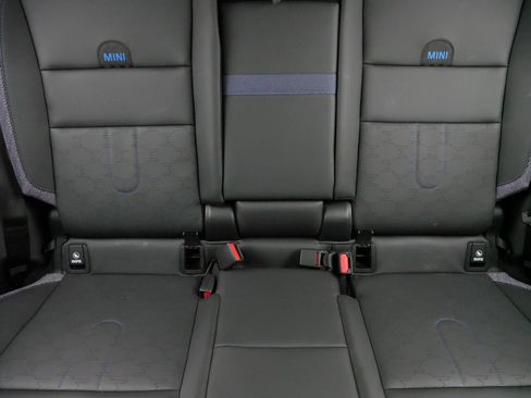 Used 2025 MINI Cooper Countryman S image 13