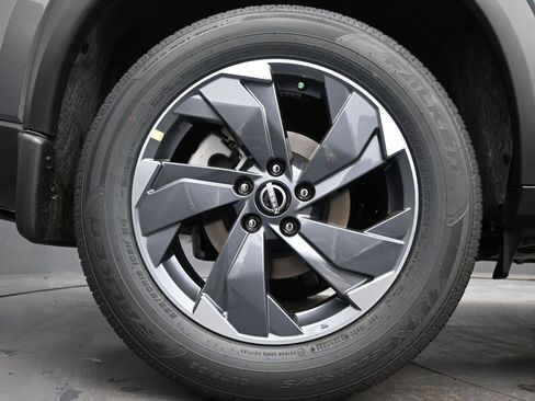 New 2026 Nissan Rogue SV image 9