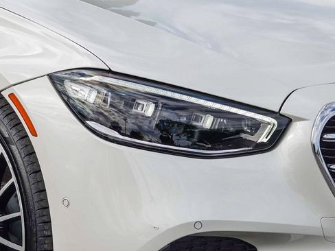 Certified 2022 Mercedes-Benz S 500 S 500 image 8