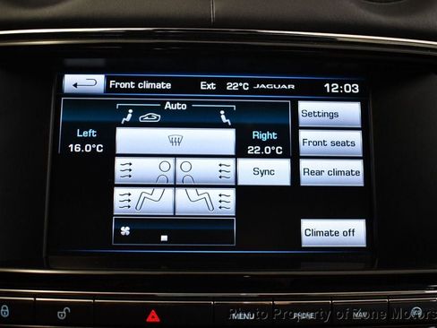 Used 2015 Jaguar XJ image 46