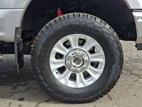 Used 2021 Ford F250 XL w/ STX Appearance Package image 9