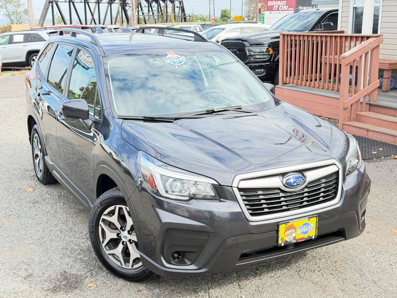 Used 2019 Subaru Forester Premium AWD/4WD image 2