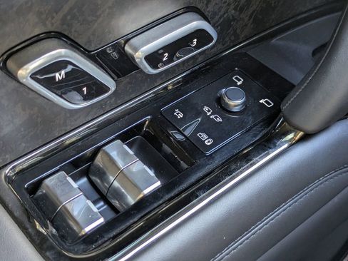 Used 2025 Land Rover Range Rover Sport Dynamic SE image 26