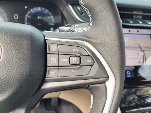 New 2025 Jeep Grand Cherokee L Limited image 22