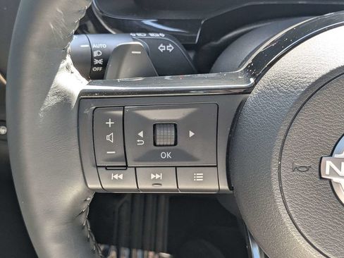 Used 2024 Nissan Pathfinder Platinum w/ Cargo Package FWD image 29