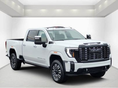 New 2025 GMC Sierra 2500 Denali Ultimate w/ Max Trailering Package