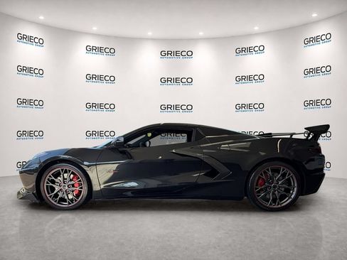 Used 2023 Chevrolet Corvette Stingray Premium Conv w/ Z51 Performance Package RWD image 4