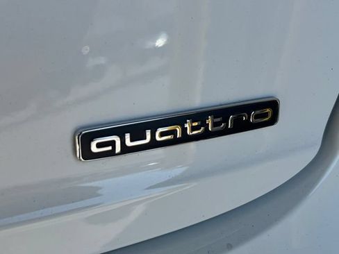 Used 2019 Audi Q8 Prestige AWD/4WD image 21