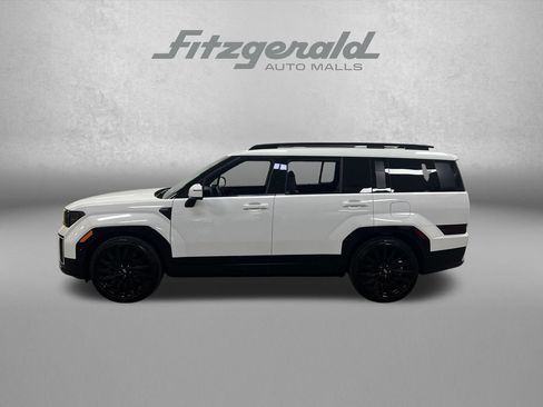 Used 2024 Hyundai Santa Fe Calligraphy w/ Tow & Go Package FWD image 2