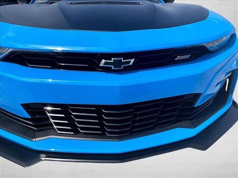 Used 2022 Chevrolet Camaro SS RWD image 28