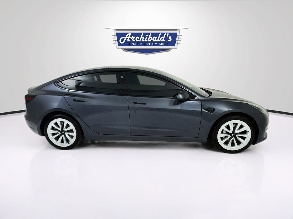 Used 2023 Tesla Model 3 Standard Range RWD image 8