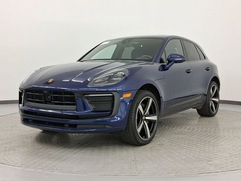 Used 2023 Porsche Macan image 1