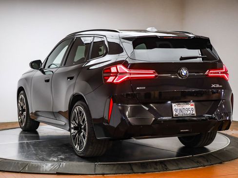 Used 2025 BMW X3 xDrive30i w/ M Sport Package image 9