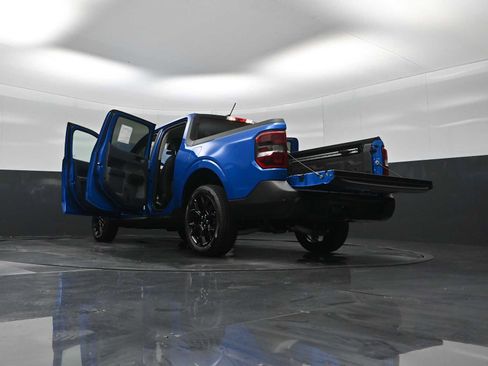 New 2026 Ford Maverick Lariat w/ Black Appearance Package AWD/4WD image 40