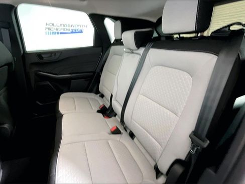 New 2025 Ford Escape Active image 10