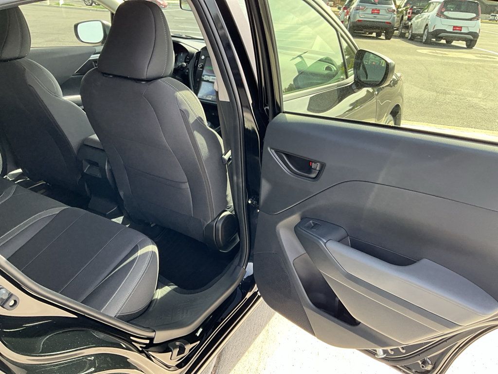 Certified 2025 Subaru Impreza 2.0i AWD/4WD image 4
