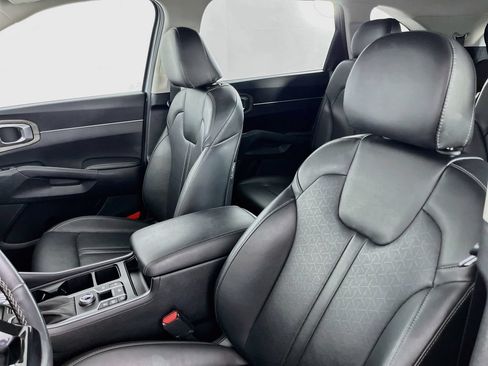 Used 2022 Kia Sorento EX FWD image 27