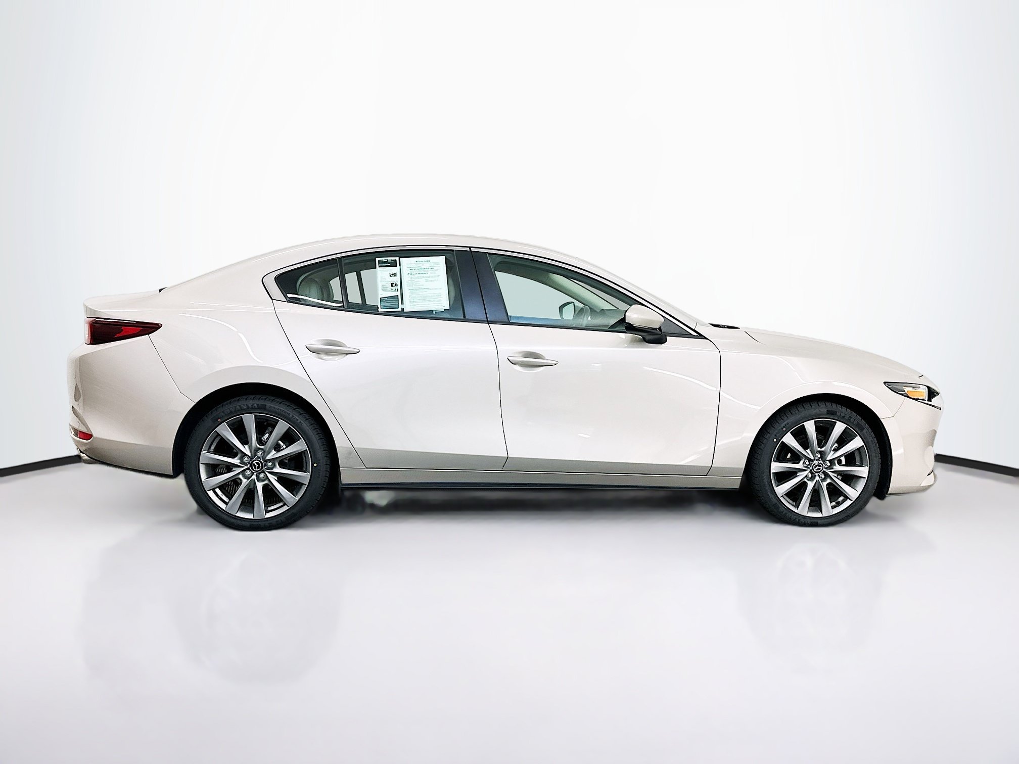 Used 2025 MAZDA MAZDA3 s FWD image 10