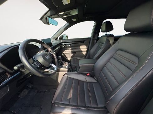 Used 2025 Honda CR-V Sport Touring image 9
