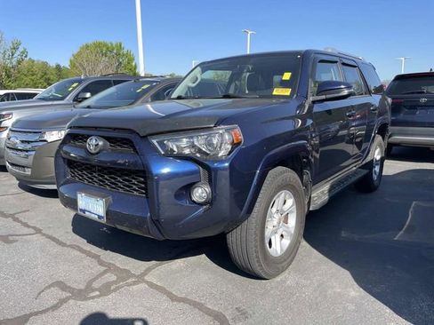 Used 2018 Toyota 4Runner SR5 Premium image 1