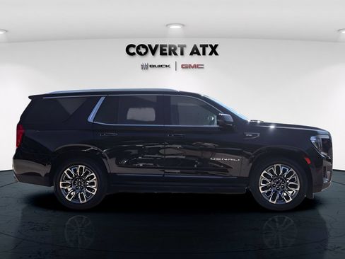 Used 2023 GMC Yukon Denali Ultimate AWD/4WD image 8