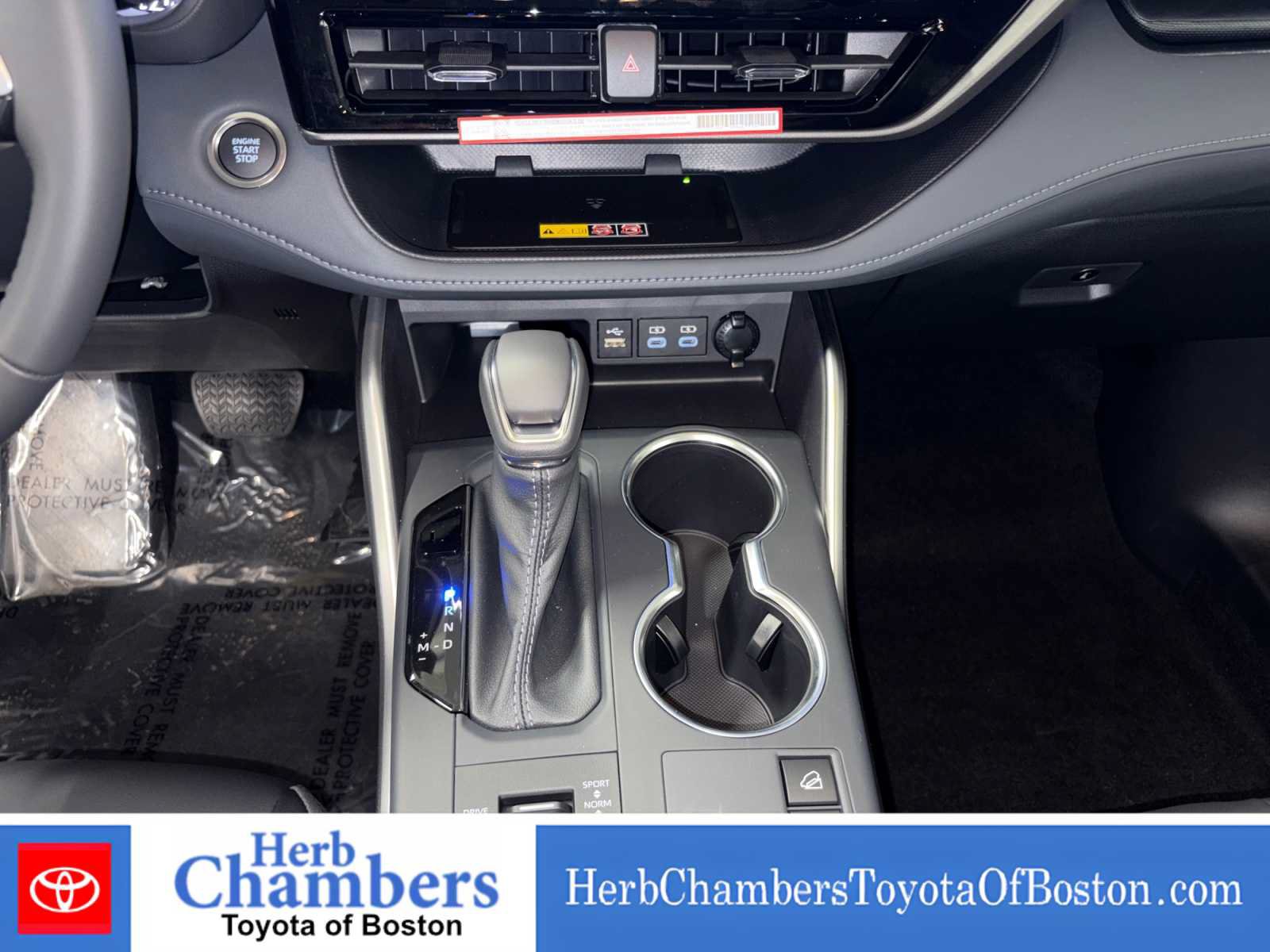 Used 2026 Toyota Highlander XLE AWD/4WD image 15