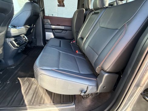 Used 2022 Ford F150 Lariat w/ Equipment Group 502A High AWD/4WD image 20