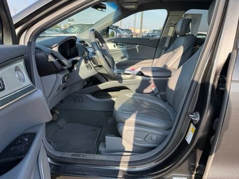 Used 2019 Lincoln Nautilus Reserve w/ Ultimate Package AWD/4WD image 15