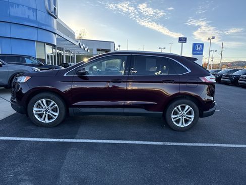 Used 2020 Ford Edge SEL w/ Cold Weather Package image 6