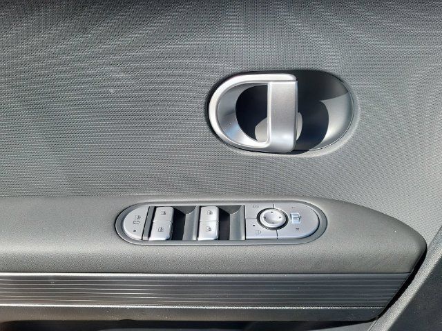 Used 2024 Hyundai Ioniq 5 SEL AWD/4WD image 14