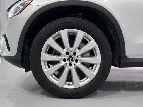 Used 2020 Mercedes-Benz GLC 300 4MATIC image 30