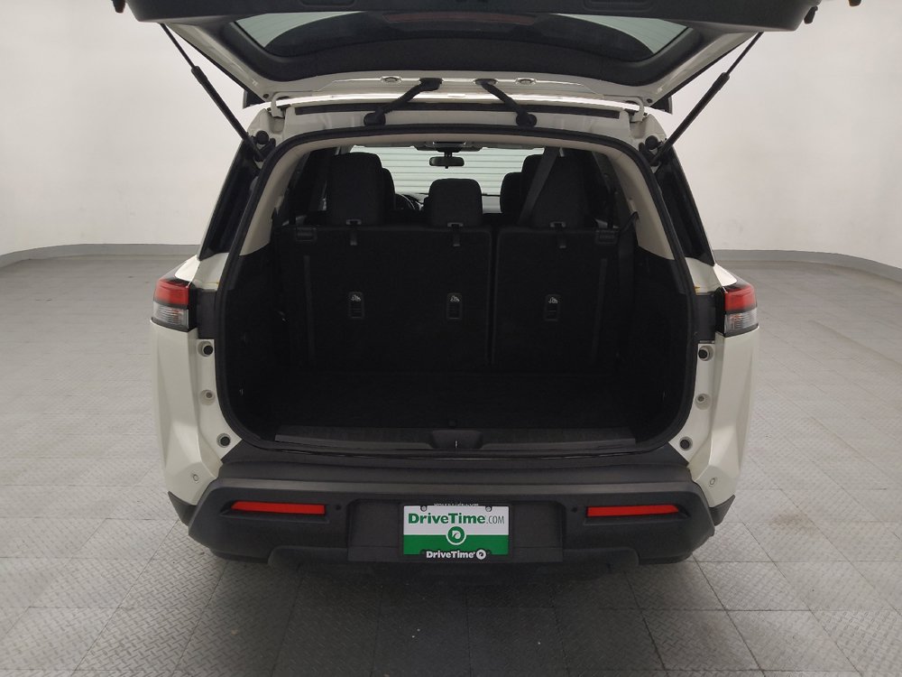 Used 2022 Nissan Pathfinder SV AWD/4WD image 29