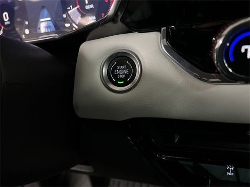 Certified 2024 GMC Canyon AT4X image 69