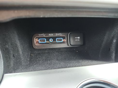 Used 2019 Jeep Grand Cherokee Limited w/ Luxury Group II AWD/4WD image 23
